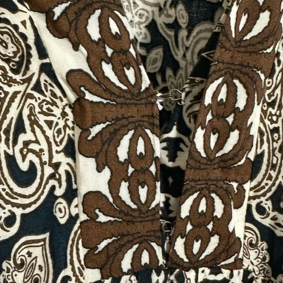 Umgee Boho Paisley Bell-Sleeve Romper Jumpsuit Size M - Picture 10 of 11